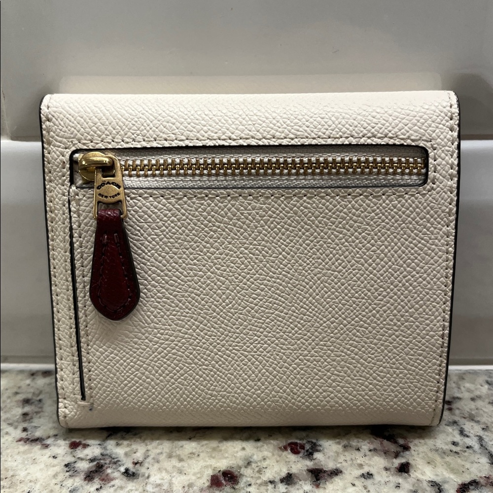 Coach Cream Color Block Tri-fold Wallet EUC - Picture 5 of 9
